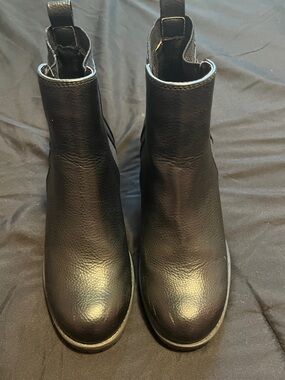 MIA Black Leather Pull-Tab Chelsea Booties